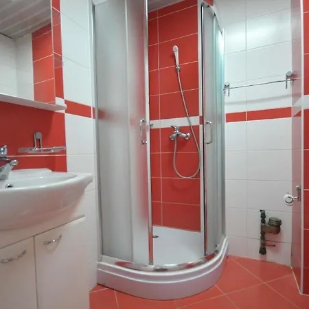 Fuer 4 Personen Ca 55 M In Budva, Adriakueste Montenegro Kueste Um Apartment Budva